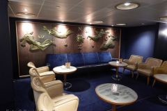 Apesar de utilizar de mobília original e obras de arte da época, este espaço não existia no SS Rotterdam; foi criado quando o navio foi convertido para hotel