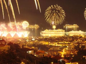 Festa de Ano Novo no Funchal reúne oito navios e conta com concerto de apitos