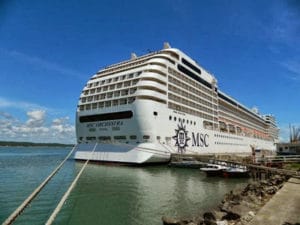 Abremar recebe presidente da Comissão de Turismo e Desporto e outros parlamentares