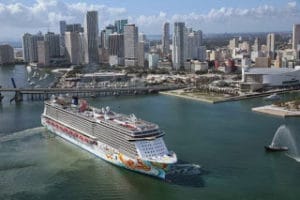 Navios da NCL também exibirão jogos da Copa do Mundo