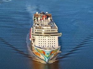 Norwegian promove encontros atividades a bordo com o Master Chef Geoffrey Zacarian