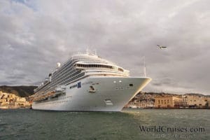 Costa Diadema completa 1 ano de operação com novas atrações