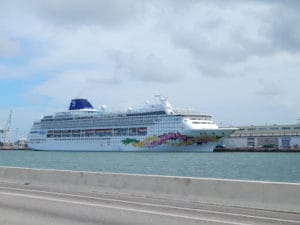 Miami anuncia Mês dos Cruzeiros com promoções