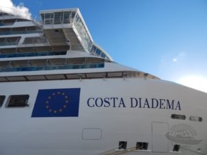 Interiores do Costa Diadema em fotos