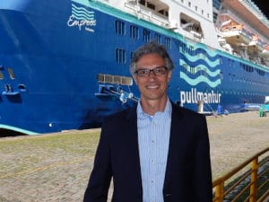 CLIA ABREMAR realiza palestra sobre venda de cruzeiros marítimos