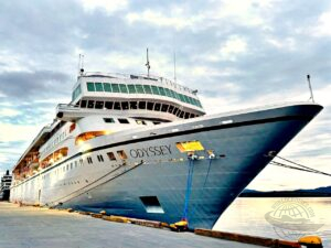 navio de cruzeiro residencial
